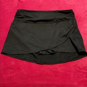 Elegant Black Women's Skirt
